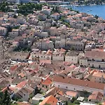 Penthouse In Old Dalmatian House - Flybridge Hvar Town