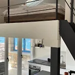 Penthouse In Old Dalmatian House - Flybridge Hvar Town