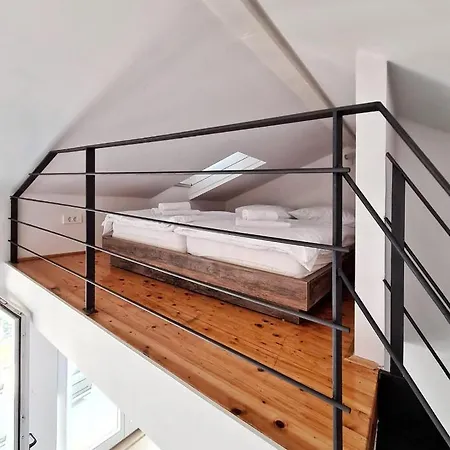 Hébergement de vacances Penthouse In Old Dalmatian House - Flybridge Hvar Town