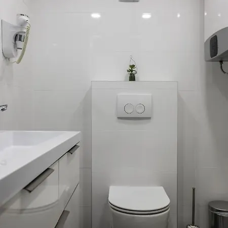 Nyaraló Penthouse In Old Dalmatian House - Flybridge Hvar Town