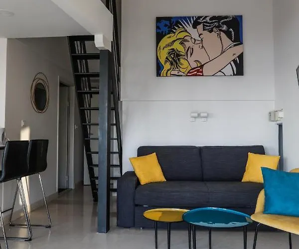 Penthouse In Old Dalmatian House - Flybridge * Hvar Town