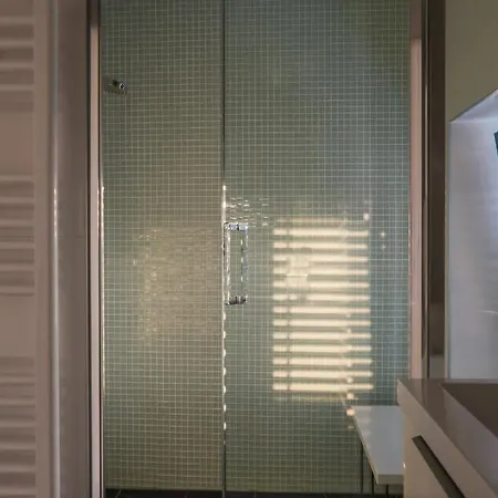 بيت للعطل Penthouse In Old Dalmatian House - Flybridge هفار