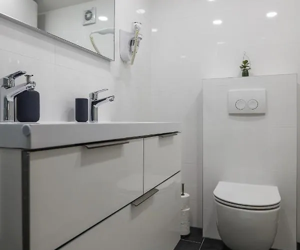 Penthouse In Old Dalmatian House - Flybridge * Хвар