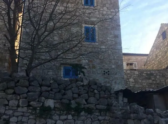 Penthouse In Old Dalmatian House - Flybridge Хвар